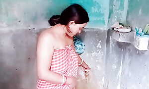 🇮🇳DESI INDIAN BATHROOM SEX   (Cheating Join in matrimony Amateur Homemade Join in matrimony Tyrannical Homemade Tamil 18 Year Old Indian Jam-packed Japane