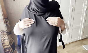 Muslim teen with big tits masturbates in hijab
