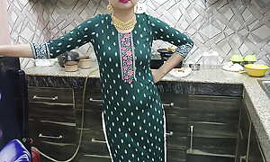 Indian Punjabi Ma Put New Desi Chudai Full Galiyan Punjabi Full HD Desi Sardarni Stepmum Wound Mari In Kitchen