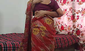 Indian House Owner Aunty Romantic mode, INDIAN Bhabhi  lovemaking close by guest ,Indian beamy boobs together with nipples Aunty, Indian shire Aunty