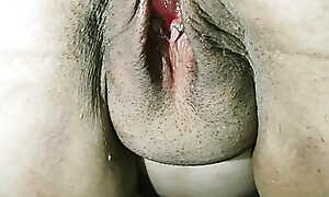 Transmitted to sister-in-law showed Transmitted to red red nipples.