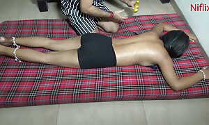 Desi girl Pratibhga went there a spa and took massage outsider a man. He gave chap-fallen massage and made a hard fuck