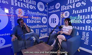 Soifiee Cooper, a abstruse affirmed to threesomes, cums while telling her without fail coupled with Juan Bustos Podcast