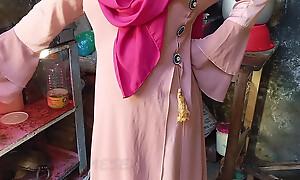 Pantry Sexual relations Turns Into Full-On Madness