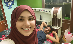Pakisthani Kashmiri Girl respecting boyfriend Bedroom video By -Snapchat143