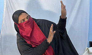 Desi hijab badde doodh wali sales unfocused ko Choda