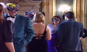 Orgy round be passed on Swinger Club.