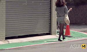 ModelMedia Asia-Picking Up A Motorcycle Girl On The Street-Chu Meng Shu-MDAG-0003-Best Original Asia Porn Glaze