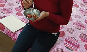 20 yers aged Indian Desi steady old-fashioned pussy Fucking on high clear Hindi audio
