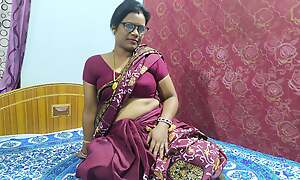 Mysore IT Professor Vandana Sucking and going to bed hard in doggy n cowgirl draught in Saree with their way Colleague handy Abode on Xhamster