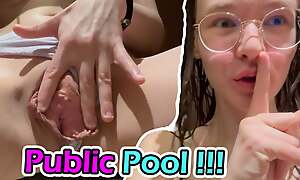 18yo Teen masturbates and pisses in advance public pool!